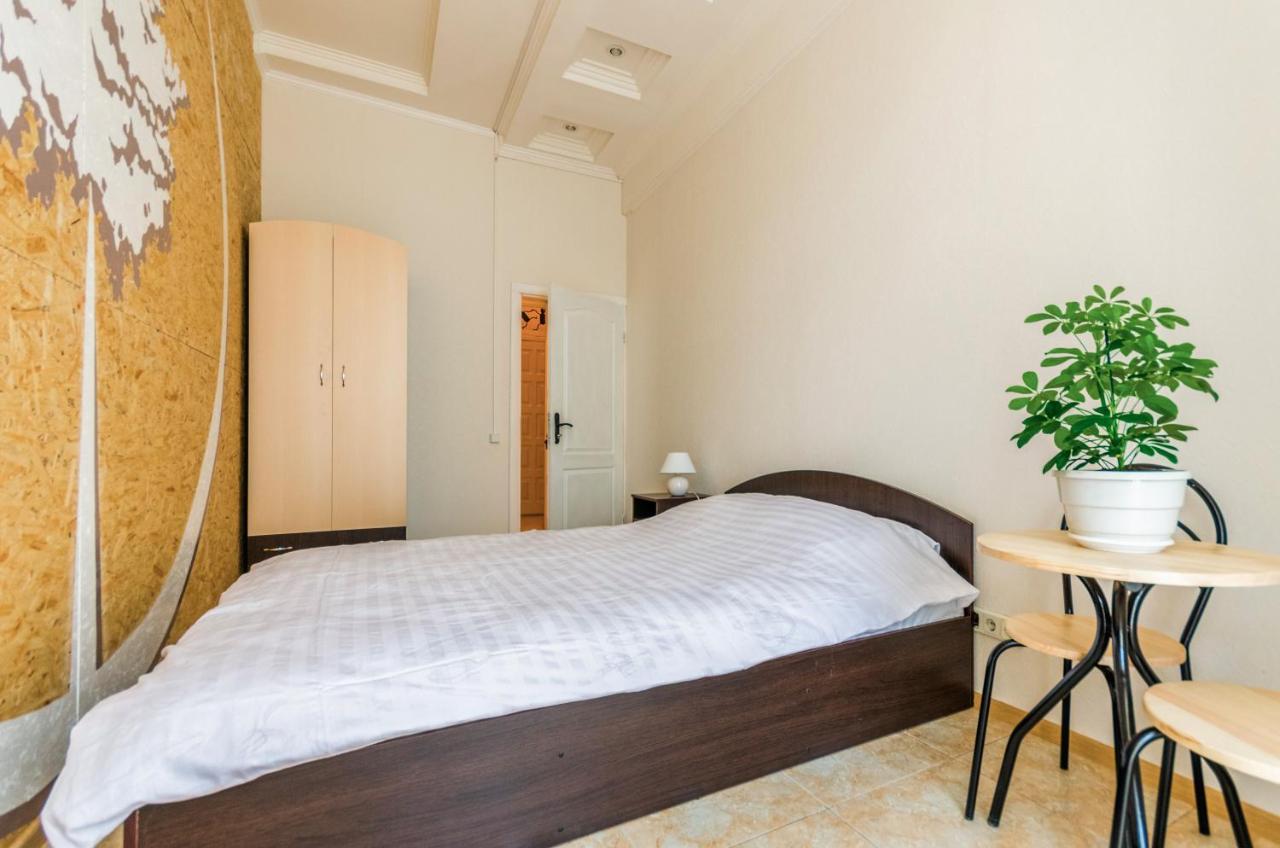 Хостел 17 Kyiv Exterior photo